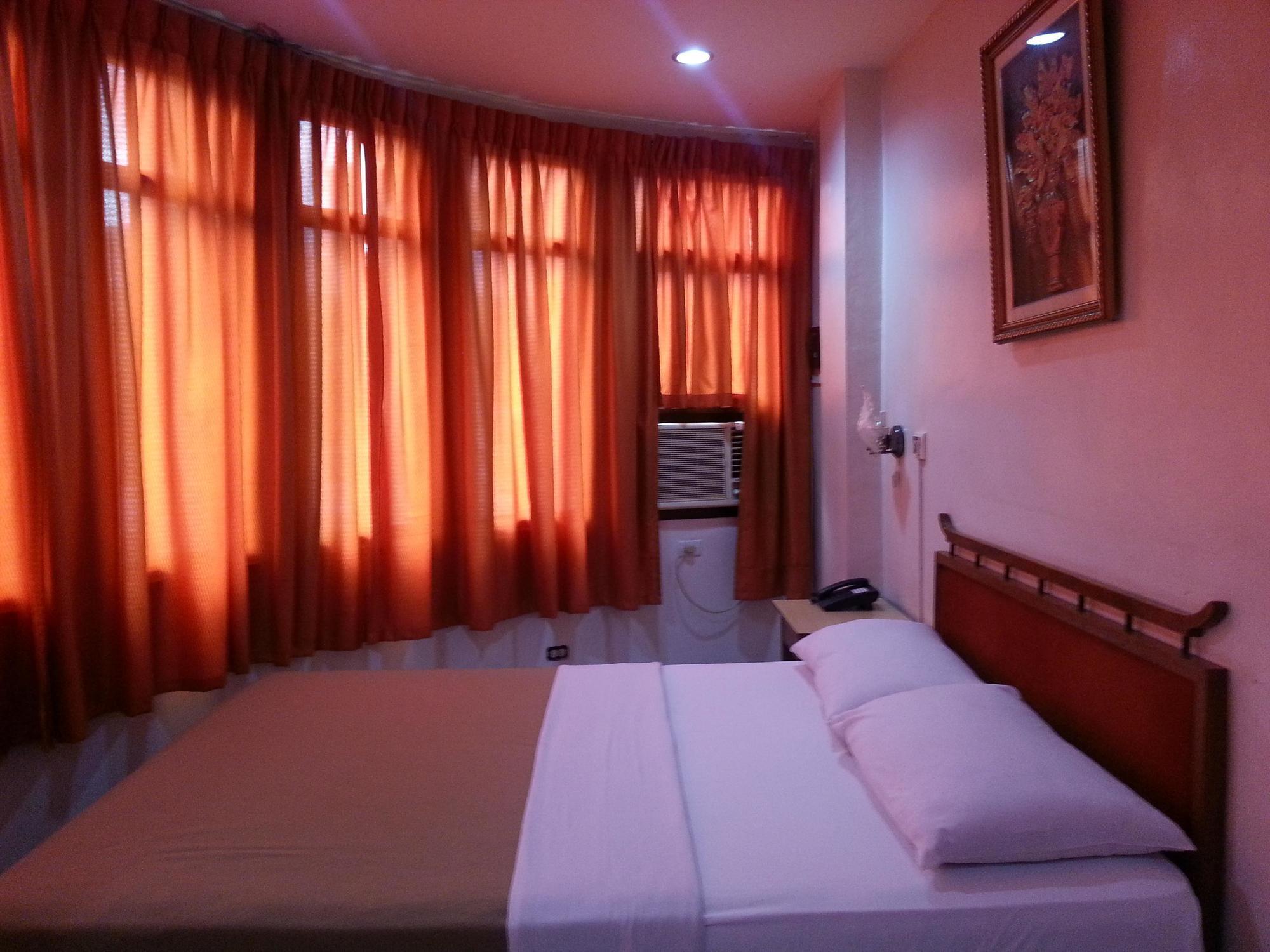 Best Fortune Hotel Manila Exterior foto
